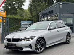 Silber Gebraucht 2019 BMW 318 Sport Line Limousine | 17.500 € (Teuer)