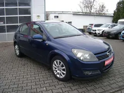 Ultrablau mi2 Gebraucht 2004 Opel Astra Enjoy Kleinwagen | 1.500 € (Guter Preis)