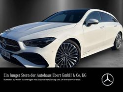 Polarweiß Gebraucht 2025 Mercedes CLA220 AMG Limousine | 51.990 €