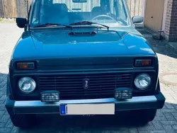 Grün Gebraucht 2007 Lada niva SUV | 5.500 €