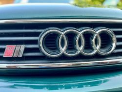 Grün Gebraucht 1994 Audi S6 Sport Limousine | 22.500 €