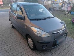 Grau Gebraucht 2009 Hyundai i10 Kleinwagen | 2.250 € (Etwas zu teuer)