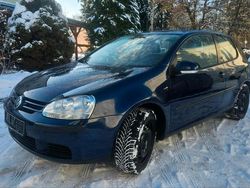 Blau Gebraucht 2006 VW Golf V Kleinwagen | 2.490 € (Fairer Preis)