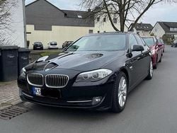 Schwarz Gebraucht 2012 BMW 525 Limousine | 7.750 € (Superpreis)