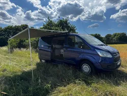 Blau Gebraucht 2015 Ford Tourneo Custom Van / Kleinbus | 19.000 €