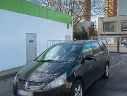 Schwarz Gebraucht 2006 Mitsubishi Grandis SUV | 2.550 € (Fairer Preis)