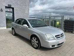 Grau Gebraucht 2002 Opel Vectra Limousine | 2.750 € (Fairer Preis)