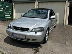 Silber Gebraucht 2002 Opel Astra Cabriolet Edition Cabrio | 2.950 € (Fairer Preis)