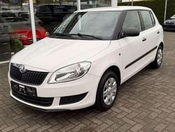 Weiß Gebraucht 2013 Skoda Fabia Cool Edition Kleinwagen | 3.900 € (Guter Preis)