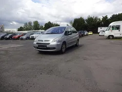 Grau Gebraucht 2006 Citroën Xsara Picasso Exclusive Van / Kleinbus | 990 € (Etwas zu teuer)