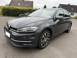 Grau Gebraucht 2018 VW Golf VII Join Limousine | 14.750 € (Guter Preis)