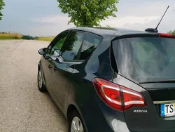 Braun Gebraucht 2016 Opel Meriva Innovation Van / Kleinbus | 8.299 € (Fairer Preis)