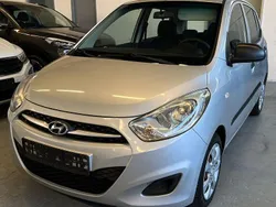 Silber Gebraucht 2011 Hyundai i10 Edition Kleinwagen | 2.999 € (Fairer Preis)