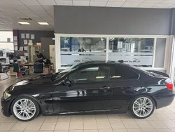 Schwarz Gebraucht 2010 BMW 330 Coupé | 11.990 € (Fairer Preis)