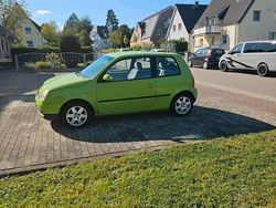 Grün Gebraucht 1998 VW Lupo Kleinwagen | 2.000 €