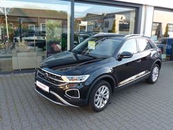 Schwarz Gebraucht 2023 VW T-Roc Style SUV | 28.890 € (Fairer Preis)