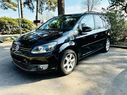 Schwarz Gebraucht 2011 VW Touran Comfortline Van / Kleinbus | 6.499 € (Fairer Preis)
