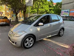 Silber Gebraucht 2009 Mercedes A180 Avantgarde Limousine | 2.850 € (Fairer Preis)