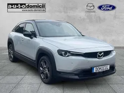 Weiß Gebraucht 2020 Mazda MX30 SUV | 17.900 € (Etwas zu teuer)