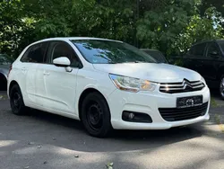 Lack weiss Gebraucht 2012 Citroën C4 SELECTION Kleinwagen | 2.900 €