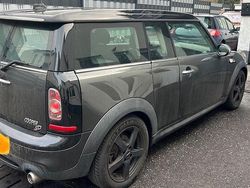 Grau Gebraucht 2013 Mini Cooper SD Clubman Sport Kombi | 3.799 €