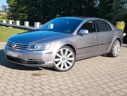 Grau Gebraucht 2012 VW Phaeton Limousine | 13.900 € (Etwas zu teuer)