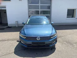 Harvard blue Gebraucht 2017 VW Passat Highline Kombi | 16.280 € (Fairer Preis)