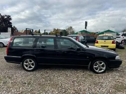 Schwarz Gebraucht 1997 Volvo V70 Kombi | 400 € (Guter Preis)