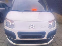 Weiß Gebraucht 2009 Citroën C3 Van / Kleinbus | 2.000 € (Fairer Preis)