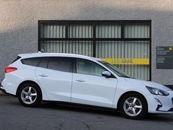 Weiß Gebraucht 2019 Ford Focus Cool & Connect Kombi | 8.380 € (Guter Preis)