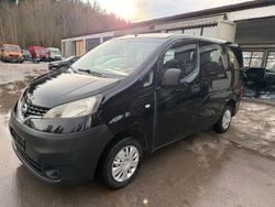 Schwarz Gebraucht 2011 Nissan NV200 Premium Edition Van / Kleinbus | 4.500 € (Guter Preis)