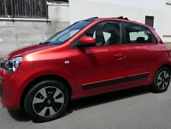 Dezirrot metallic Gebraucht 2015 Renault Twingo Liberty Kleinwagen | 8.390 € (Fairer Preis)