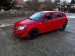 Rot Gebraucht 2009 Opel Astra Edition Limousine | 1.000 € (Superpreis)