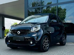 Schwarz Gebraucht 2016 Smart ForTwo Cabrio Passion Cabrio | 13.500 € (Fairer Preis)