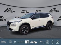Pearl white/black Gebraucht 2024 Nissan X-Trail Tekna SUV | 39.980 € (Teuer)