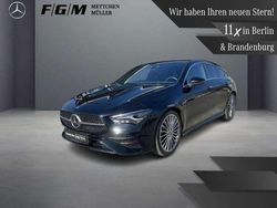 Kosmosschwarz Gebraucht 2023 Mercedes CLA200 Shooting Brake AMG line Kombi | 31.360 € (Fairer Preis)