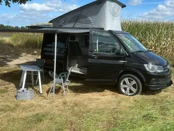 Schwarz Gebraucht 2016 VW T6 Coast Van | 41.790 €