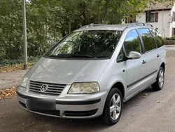 Grau Gebraucht 2004 VW Sharan Van / Kleinbus | 2.199 € (Fairer Preis)