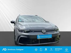 Delfingrau metallic Gebraucht 2024 VW Golf VIII R-line Kombi | 31.900 € (Fairer Preis)
