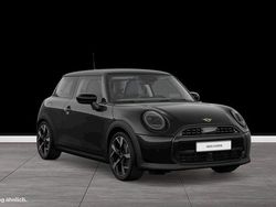 Schwarz Gebraucht 2024 Mini Cooper Classic Kleinwagen | 24.990 € (Guter Preis)