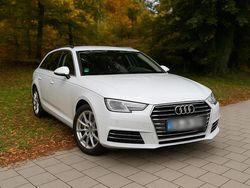 Weiß Gebraucht 2017 Audi A4 Kombi | 15.500 € (Fairer Preis)