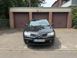 Schwarz Gebraucht 2006 Renault Mégane Cabriolet Cabrio | 1.999 € (Fairer Preis)