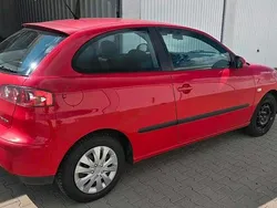Rot Gebraucht 2006 Seat Ibiza Kleinwagen | 1.499 € (Fairer Preis)