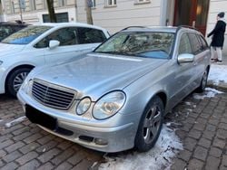 Silber Gebraucht 2004 Mercedes E280 Classic Kombi | 4.500 € (Fairer Preis)
