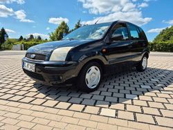 Schwarz Gebraucht 2002 Ford Fusion Trend Limousine | 750 € (Guter Preis)