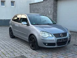 Silber Gebraucht 2007 VW Polo Comfortline Limousine | 2.690 € (Fairer Preis)