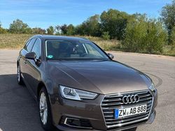 Braun Gebraucht 2017 Audi A4 Ambiente Kombi | 20.950 € (Etwas zu teuer)