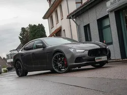Grau Gebraucht 2016 Maserati Ghibli Coupé | 37.990 € (Teuer)