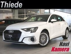 Ibisweiss Gebraucht 2022 Audi A3 Advanced Limousine | 21.790 € (Superpreis)