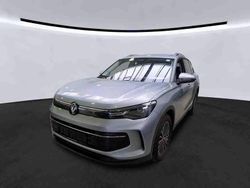 Oyster silver Gebraucht 2024 VW Tiguan Life SUV | 31.790 € (Fairer Preis)